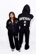 Black Sweatsuit 𝓛𝓪 𝓡é𝓼𝓲𝓵𝓲𝓮𝓷𝓬𝓮